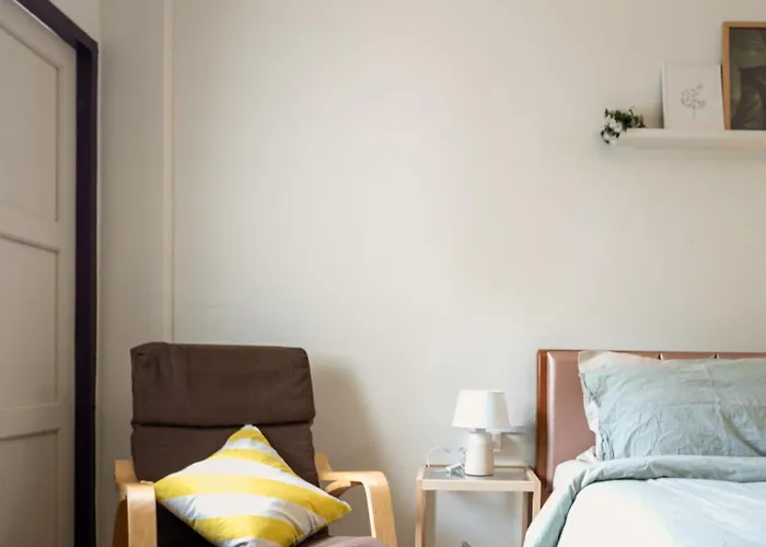 206hiddennest, Local With Street Food Only 15 Min Walk To Skytrain *